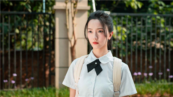 完蛋我被美女包围了前传 v1.13.2.130 官方版 1